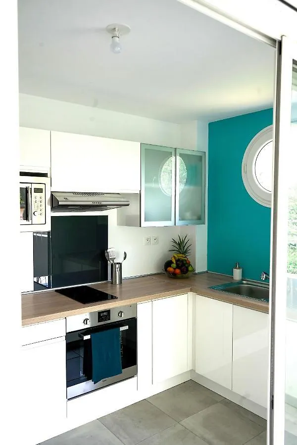 Appartement 2 Chambres, Avec Jardin, Grande Terrasse, Barbecue, 8 Min Du Centre Ville فورت-دو-فرانس مارتينيك